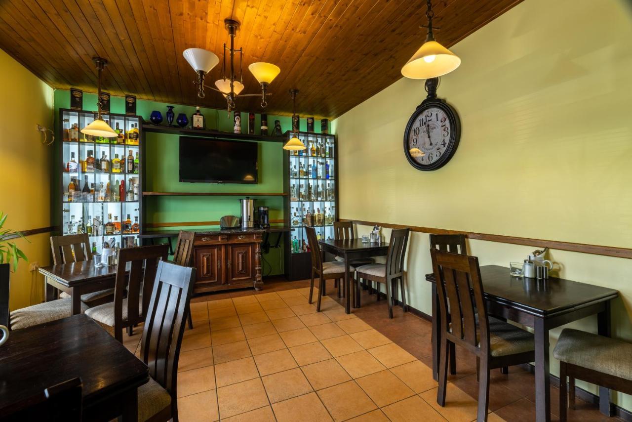 布拉格 罗多什咖啡馆旅馆酒店 外观 照片